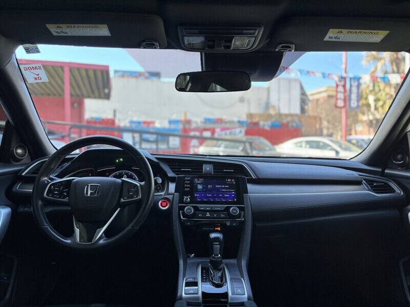 Photo 18 of 2020 Honda Civic EX for sale in Cypress, TX