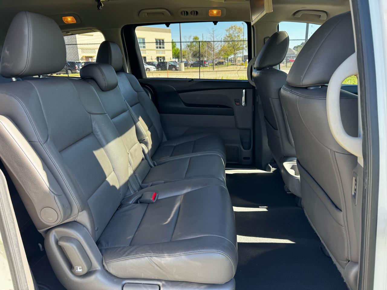 Photo 24 of 2016 Honda Odyssey Wagon for sale in Katy, TX