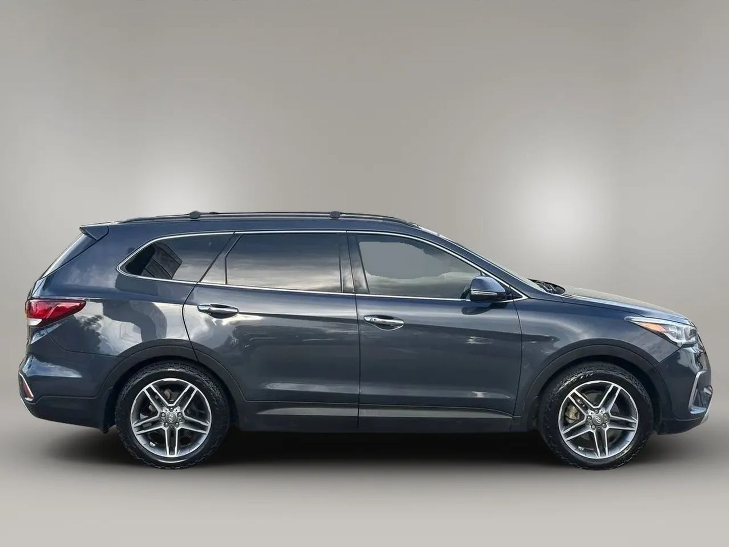 Photo 14 of 2017 Hyundai Santa Fe Wagon for sale in Katy, TX
