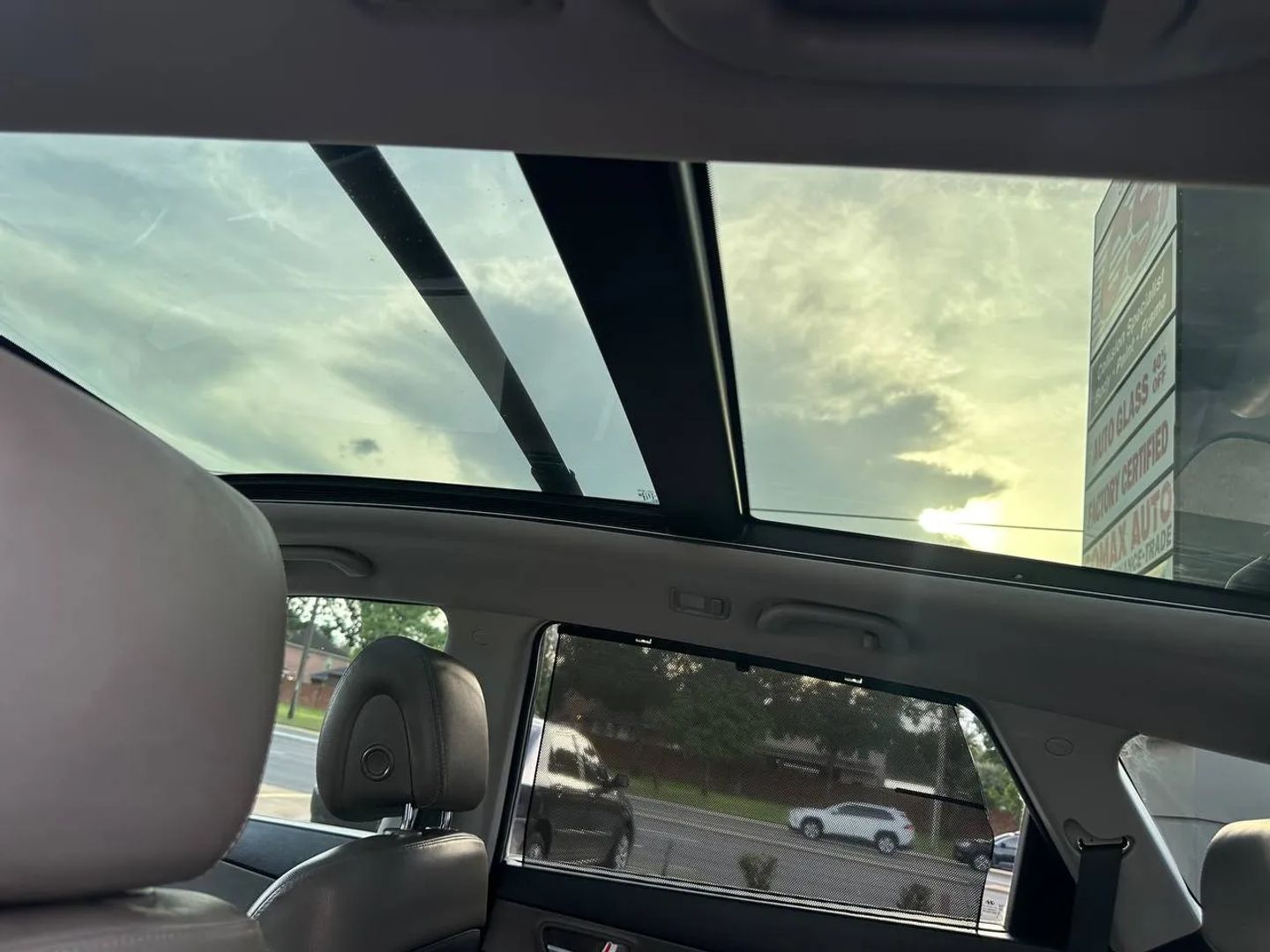 Photo 48 of 2017 Hyundai Santa Fe Wagon for sale in Katy, TX