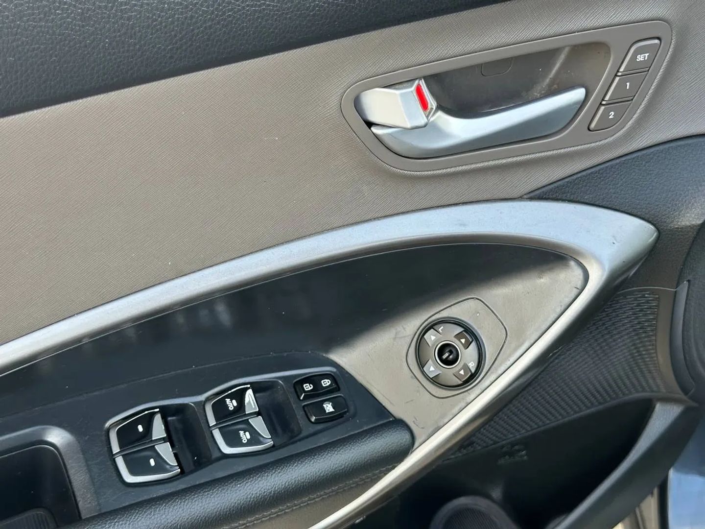 Photo 39 of 2017 Hyundai Santa Fe Wagon for sale in Katy, TX