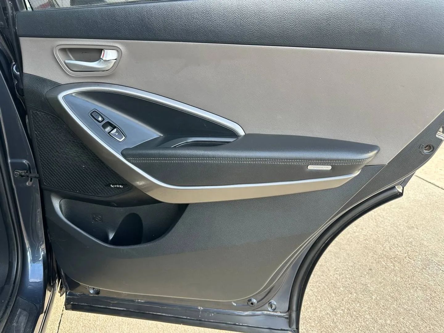 Photo 53 of 2017 Hyundai Santa Fe Wagon for sale in Katy, TX