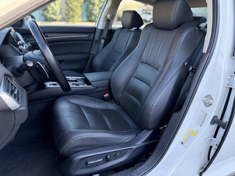 Photo 18 of 2019 Honda Accord EX-L for sale in Cypress, TX