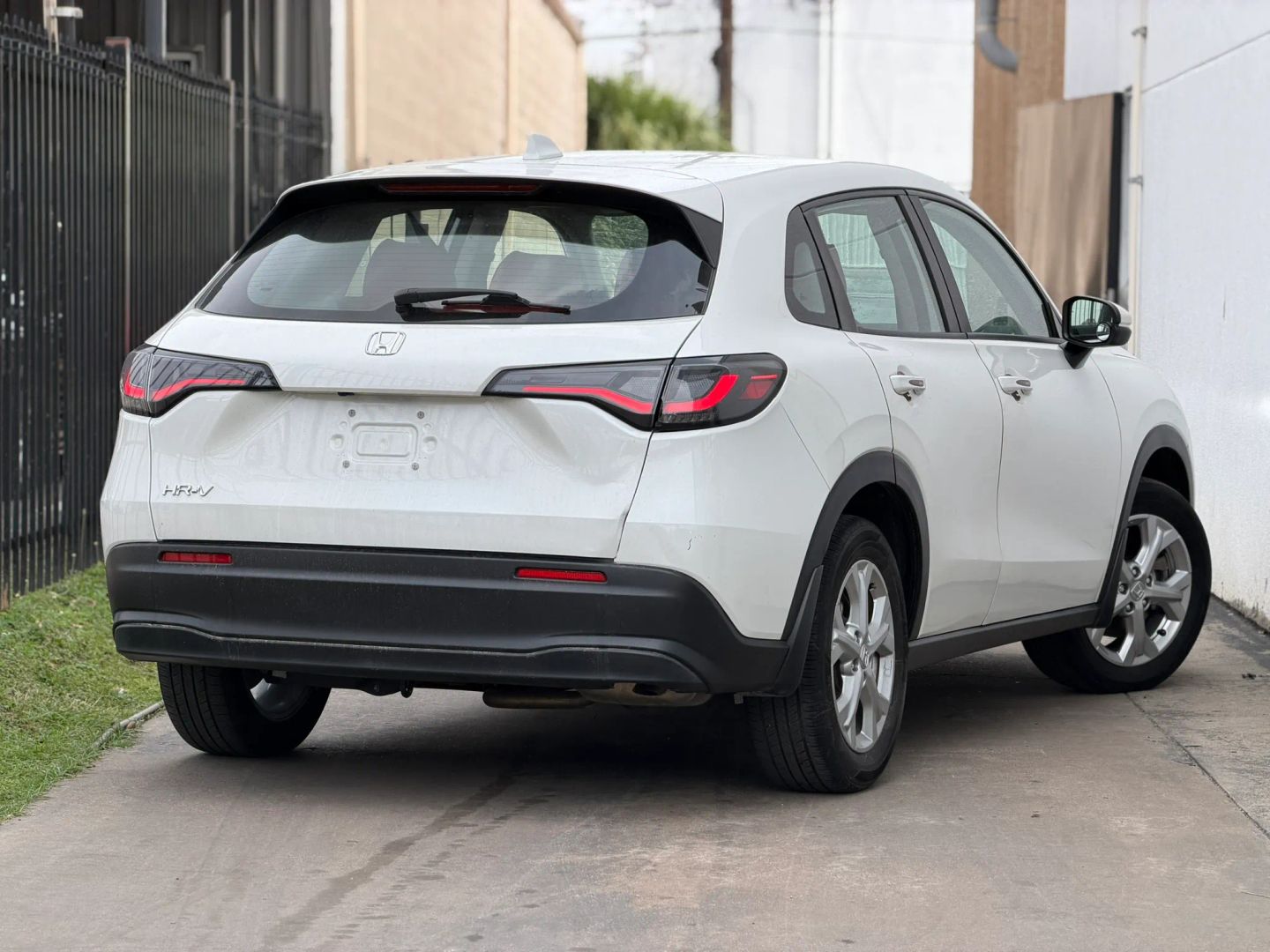 Photo 6 of 2024 Honda Hr-V LX for sale in Houston, TX