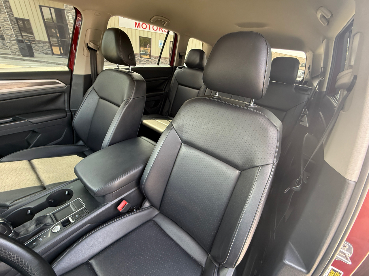 Photo 10 of 2019 Volkswagen Atlas SE for sale in Houston, TX