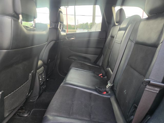 Photo 8 of 2021 Jeep Grand Cherokee Laredo for sale in Houston, TX
