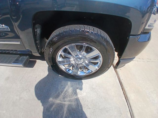 Photo 29 of 2018 Chevrolet Silverado High for sale in Cypress, TX