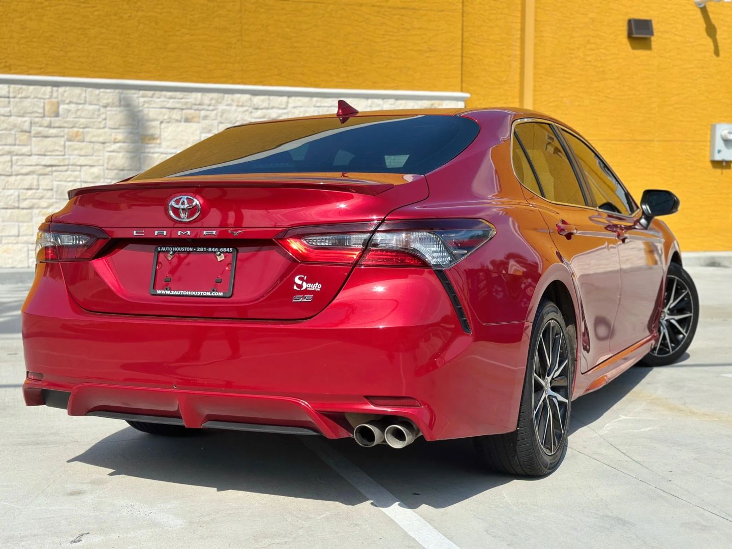 Photo 4 of 2022 Toyota Camry 70 for sale in Houston, TX
