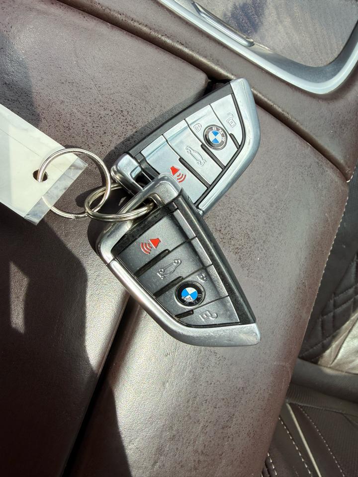 Photo 41 of 2017 BMW 750i, B7 7-series for sale in Houston, TX