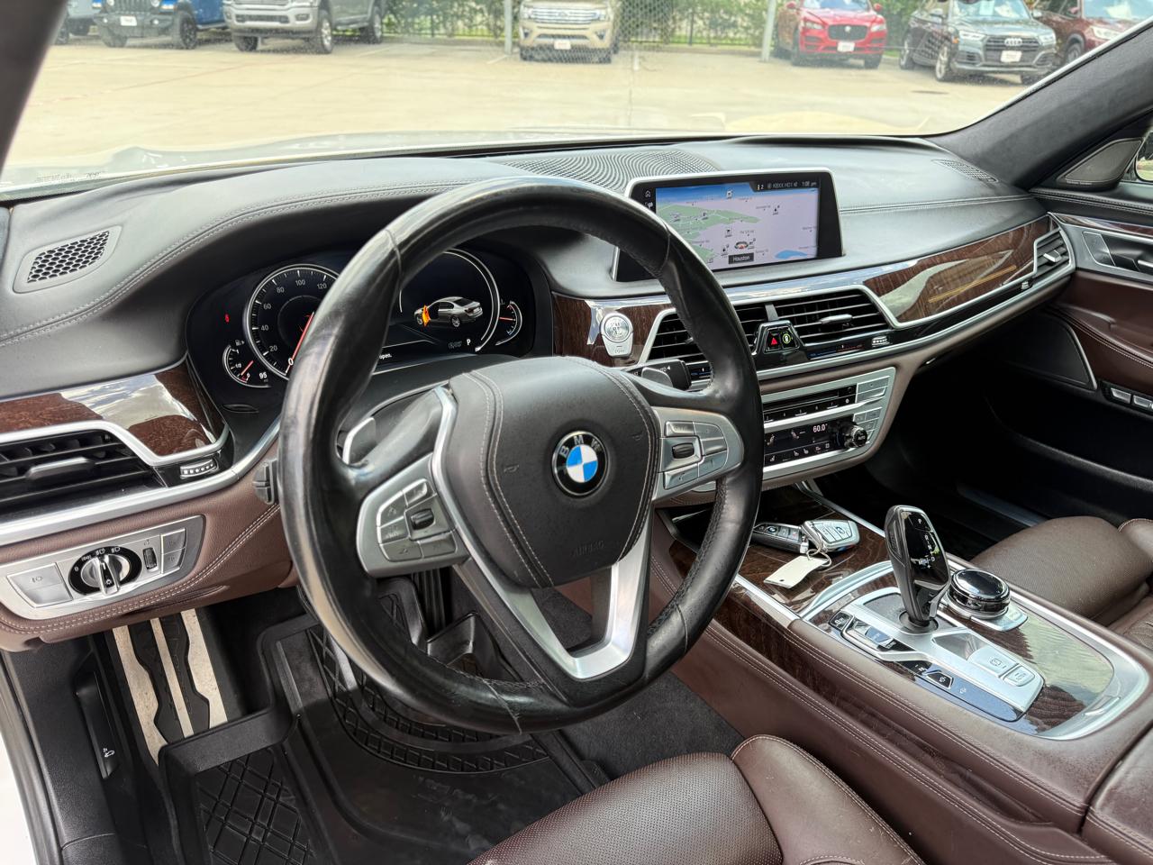 Photo 16 of 2017 BMW 750i, B7 7-series for sale in Houston, TX