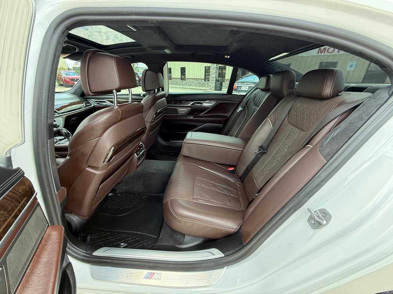 Photo 22 of 2017 BMW 750i, B7 7-series for sale in Houston, TX
