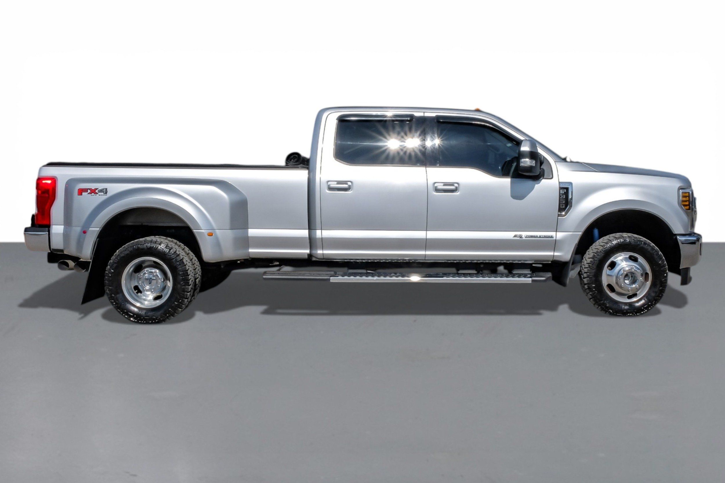 Photo 9 of 2019 Ford F-350 Super for sale in Katy, TX