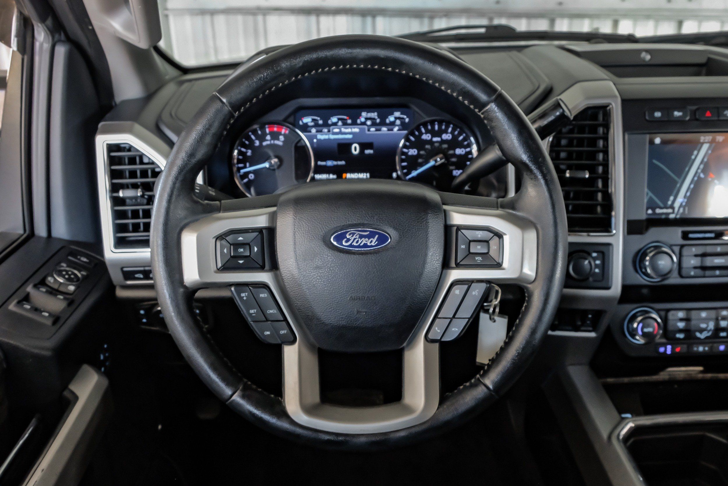 Photo 29 of 2019 Ford F-350 Super for sale in Katy, TX