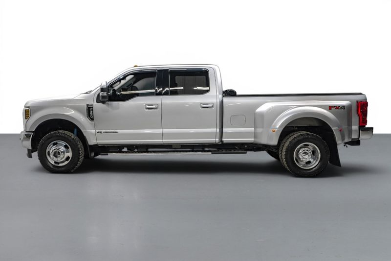 Photo 18 of 2019 Ford F-350 Super for sale in Katy, TX