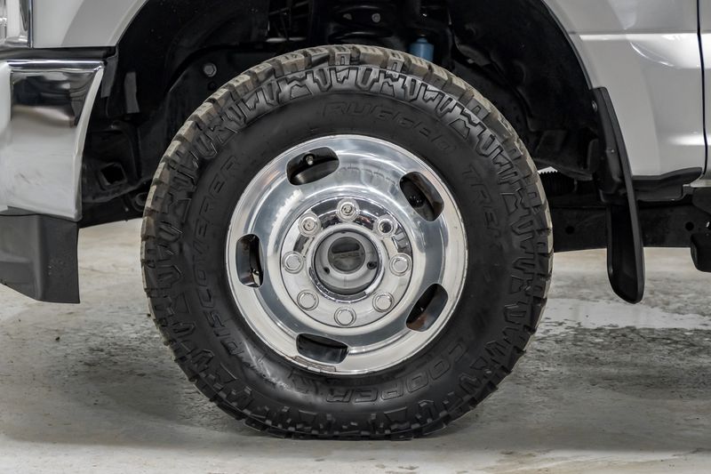Photo 126 of 2019 Ford F-350 Super for sale in Katy, TX