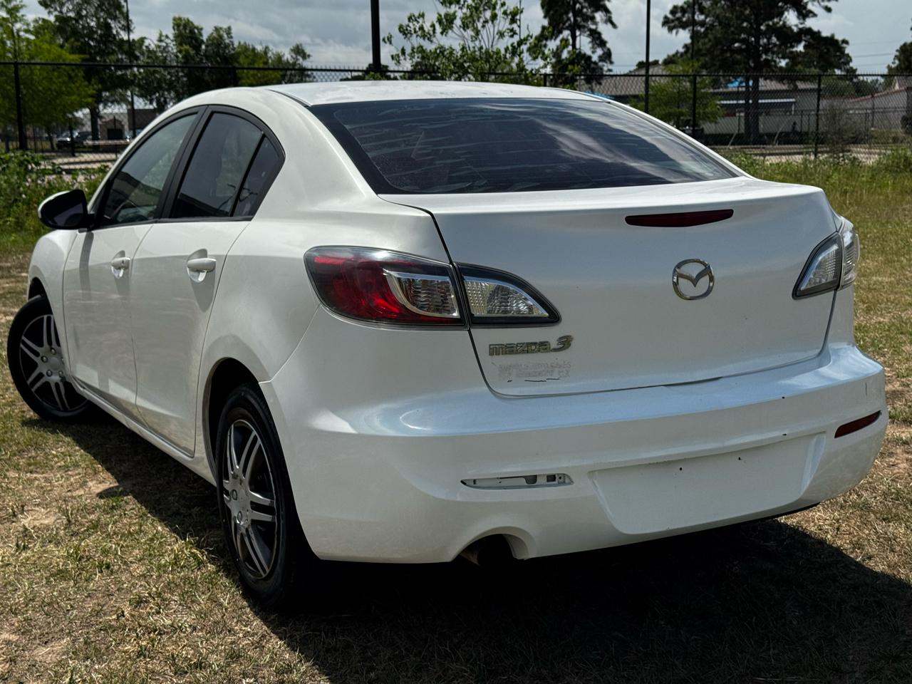 Photo 13 of 2012 Mazda Mazda3 Sport for sale in Katy, TX