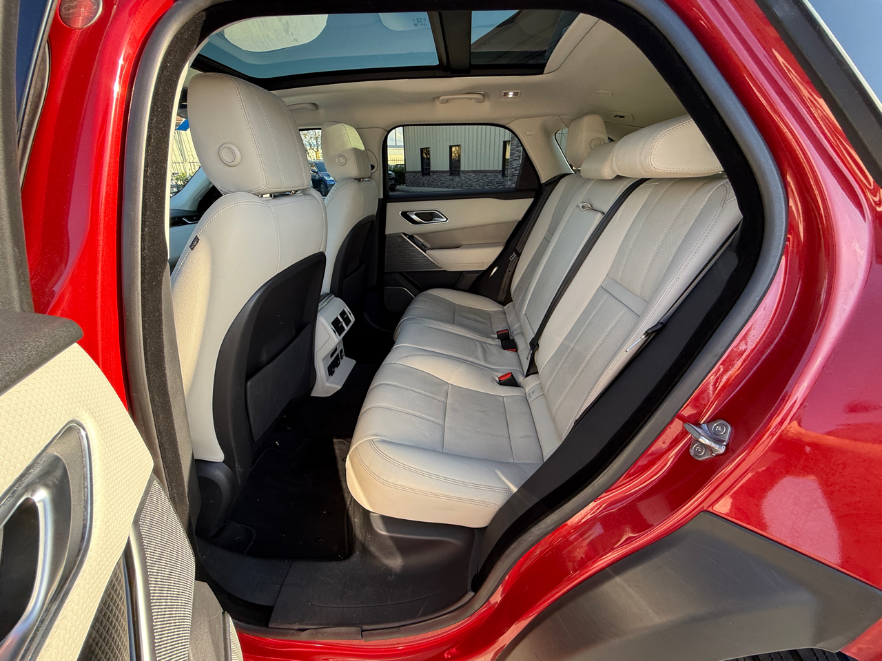 Photo 11 of 2021 Land Rover Range Rover Velar S for sale in Houston, TX