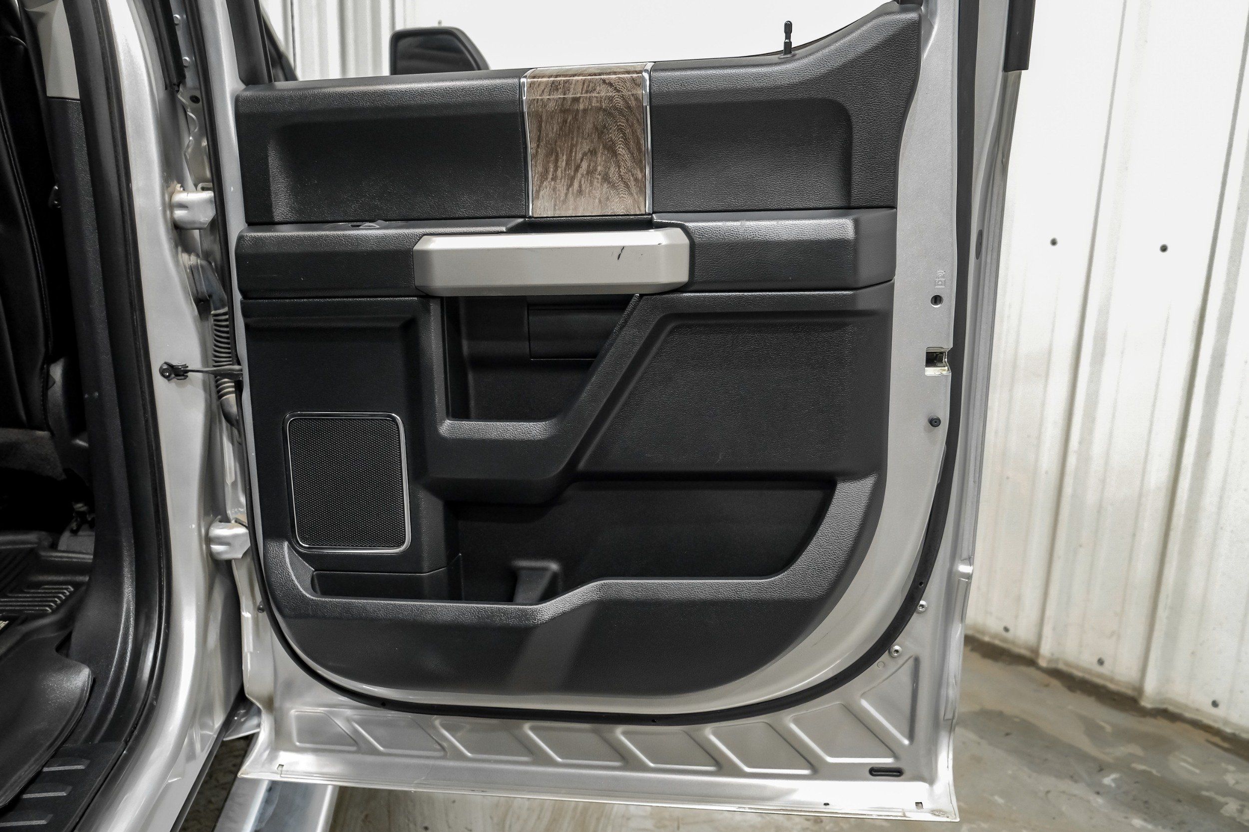 Photo 95 of 2018 Ford F-350 Super for sale in Katy, TX