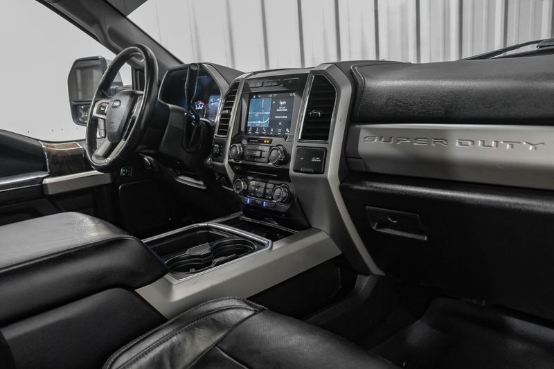 Photo 24 of 2018 Ford F-350 Super for sale in Katy, TX