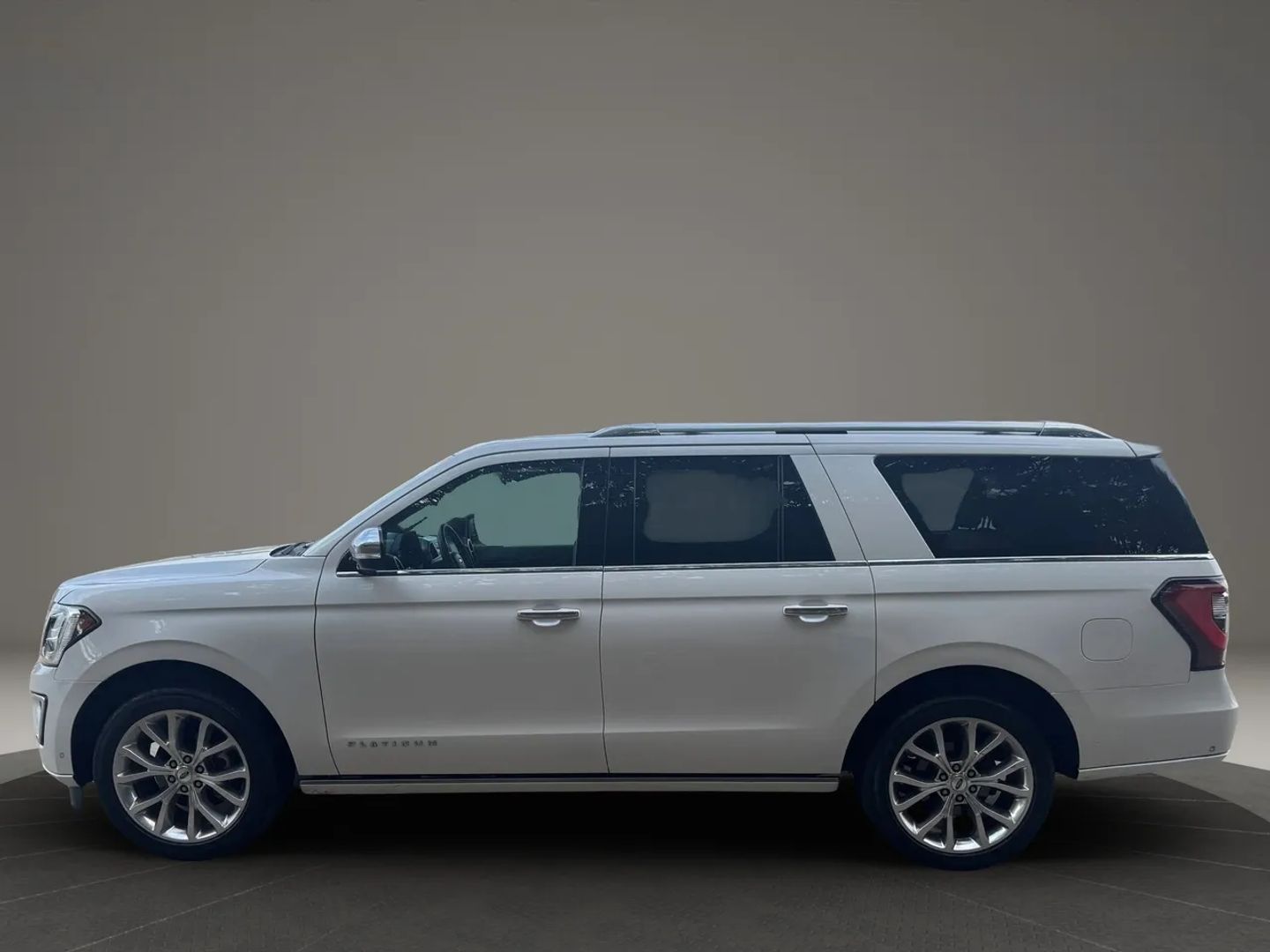 Photo 4 of 2018 Ford Expedition Max Platinum for sale in Katy, TX