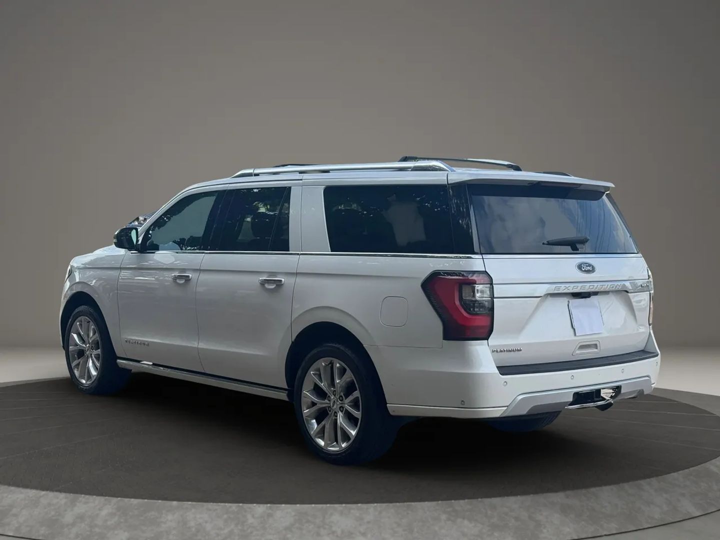 Photo 6 of 2018 Ford Expedition Max Platinum for sale in Katy, TX