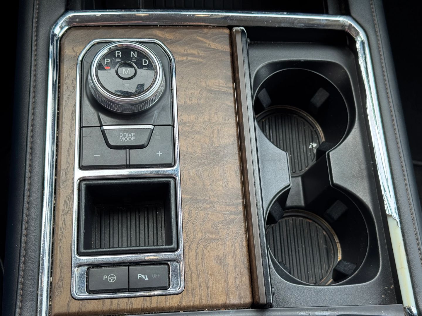 Photo 118 of 2018 Ford Expedition Max Platinum for sale in Katy, TX