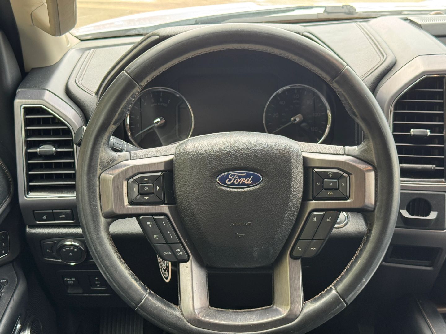 Photo 97 of 2018 Ford Expedition Max Platinum for sale in Katy, TX