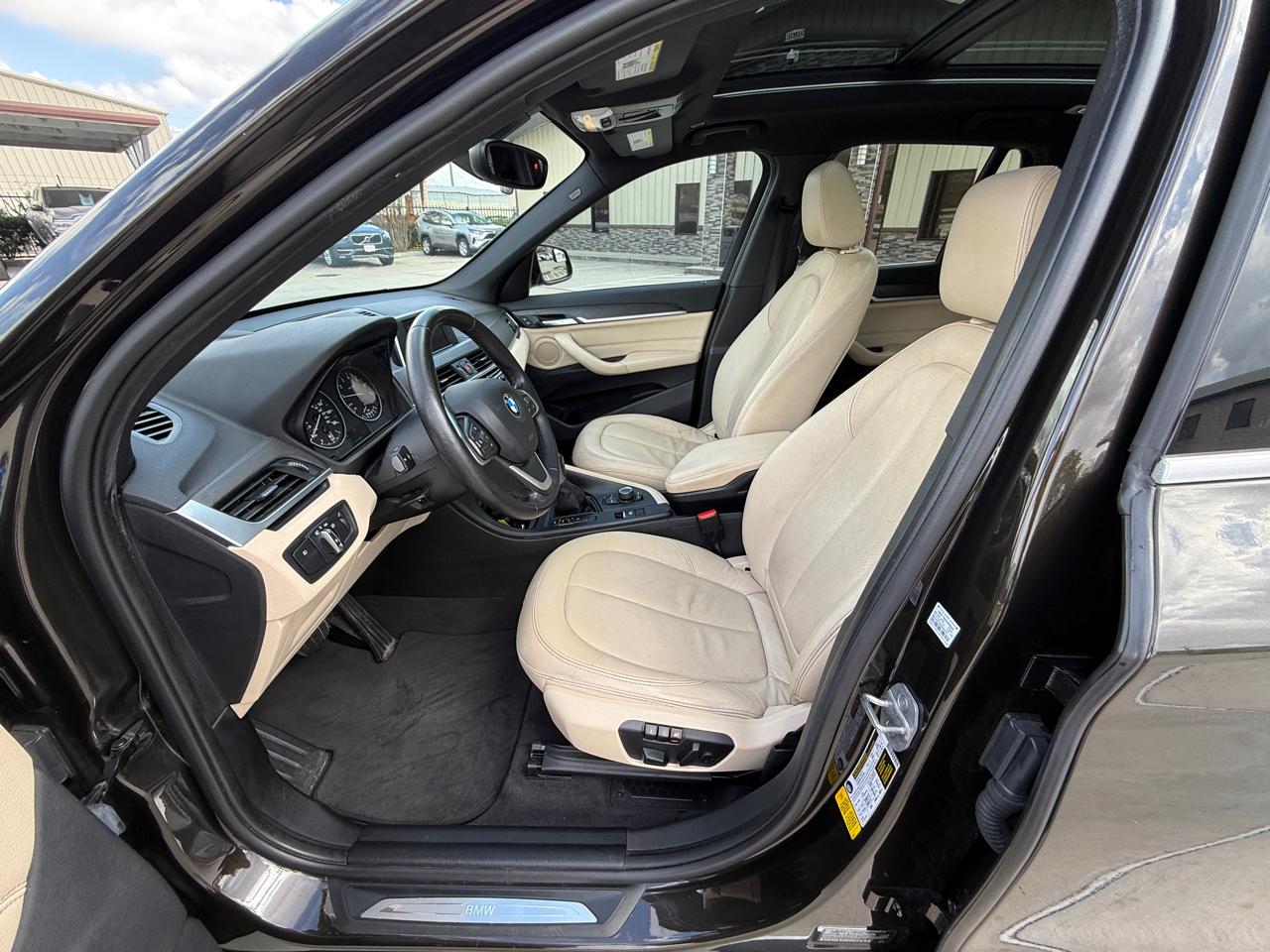 Photo 8 of 2018 BMW X1 Sdrive28i for sale in Houston, TX