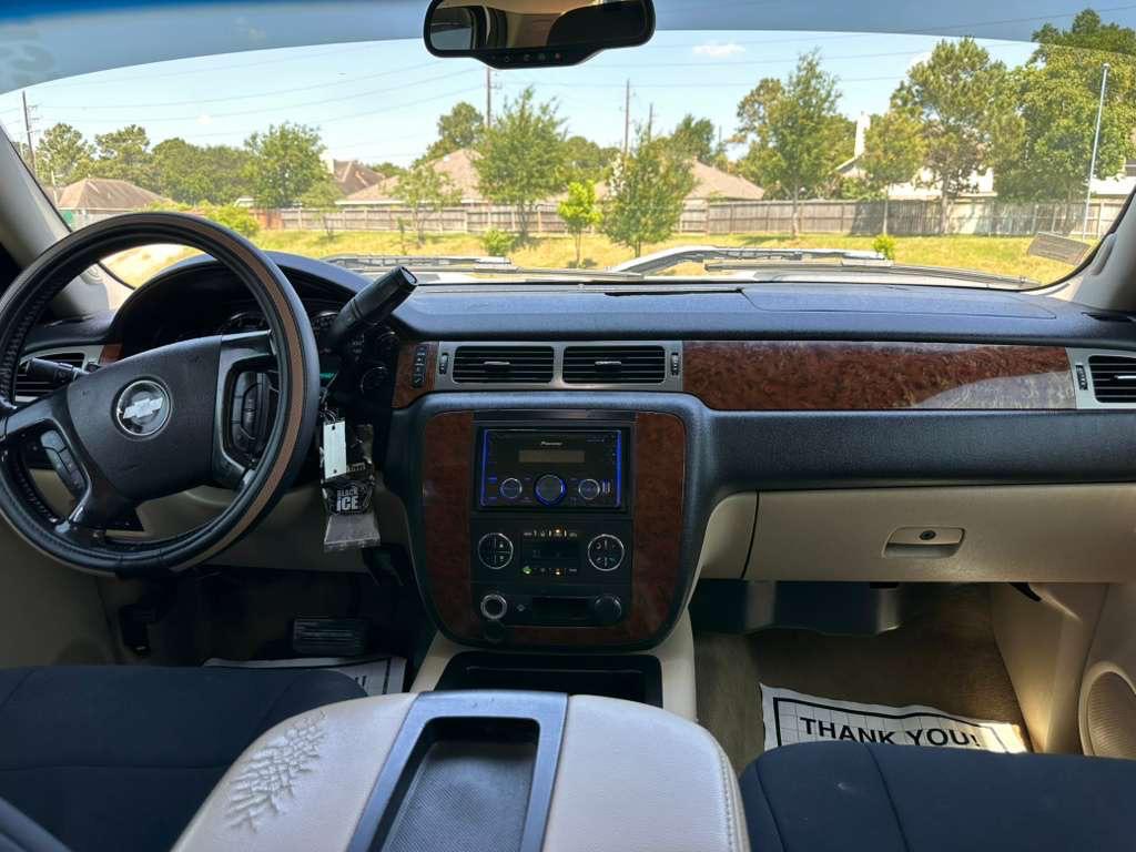 Photo 34 of 2008 Chevrolet Silverado 1 for sale in Katy, TX