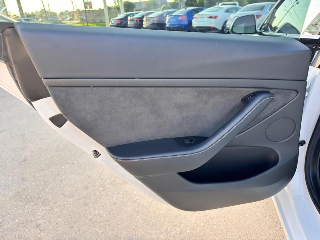 Photo 36 of 2022 Tesla Model 3 Long Range for sale in Spring, TX