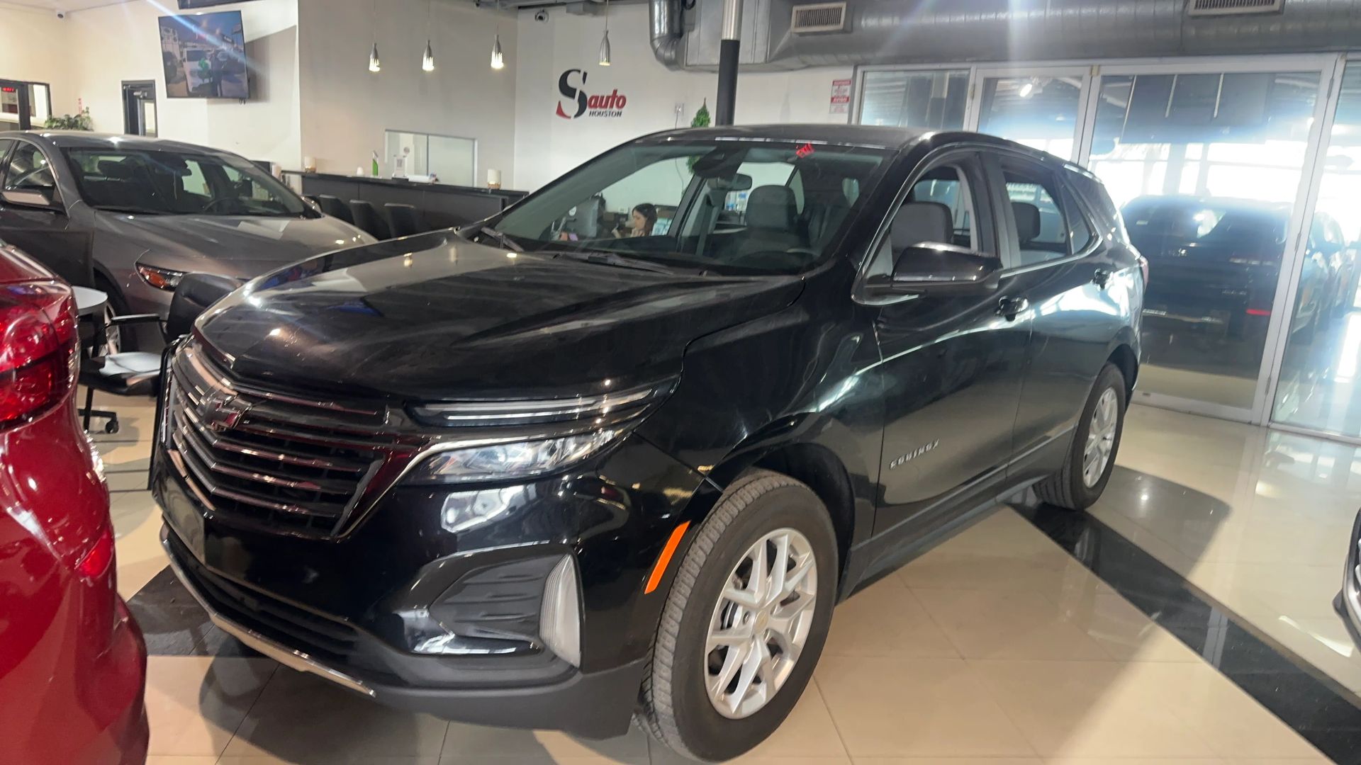 Photo 3 of 2023 Chevrolet Equinox LT Sport Utility 4D for sale in Houston, TX