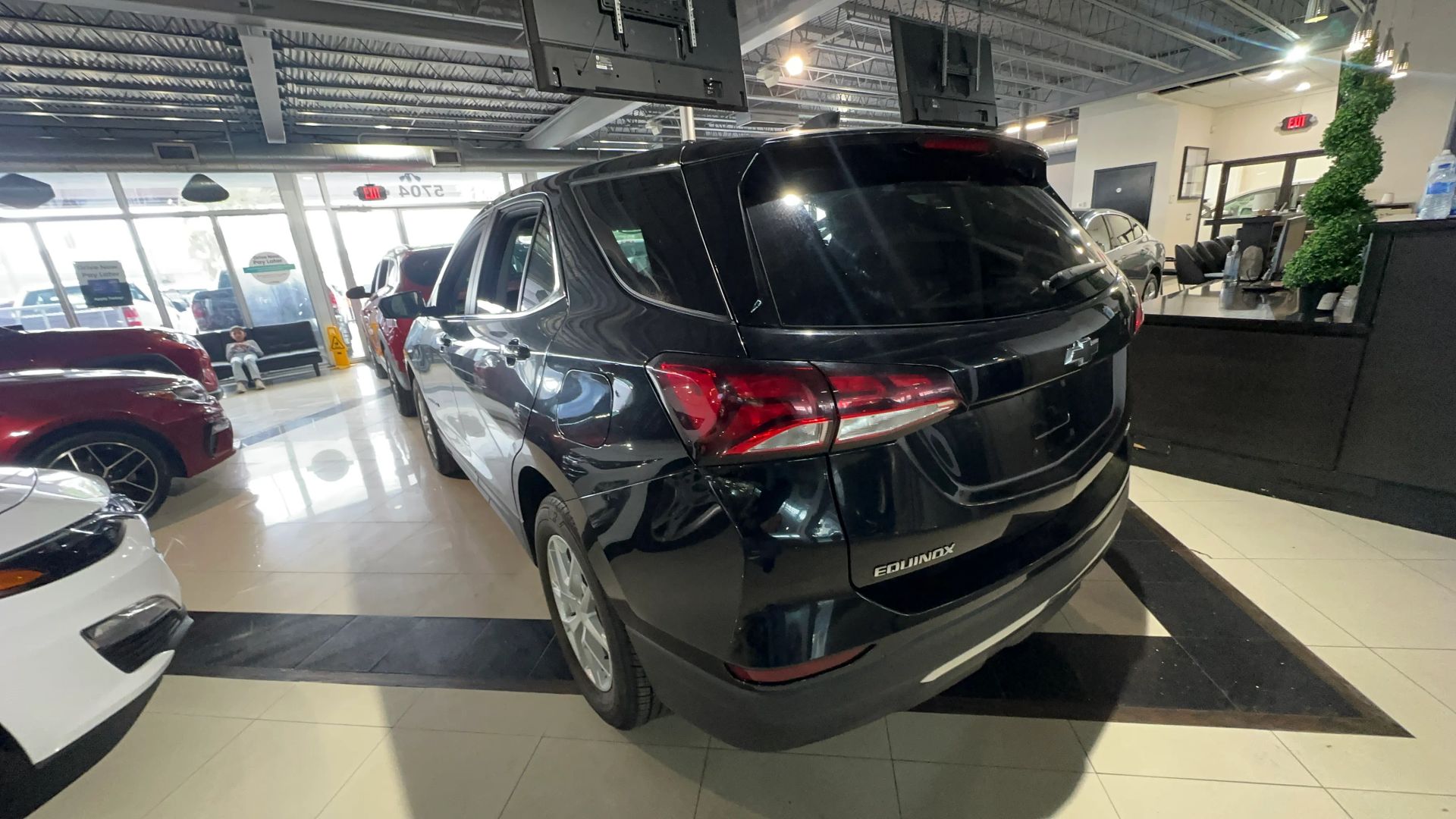 Photo 7 of 2023 Chevrolet Equinox LT Sport Utility 4D for sale in Houston, TX