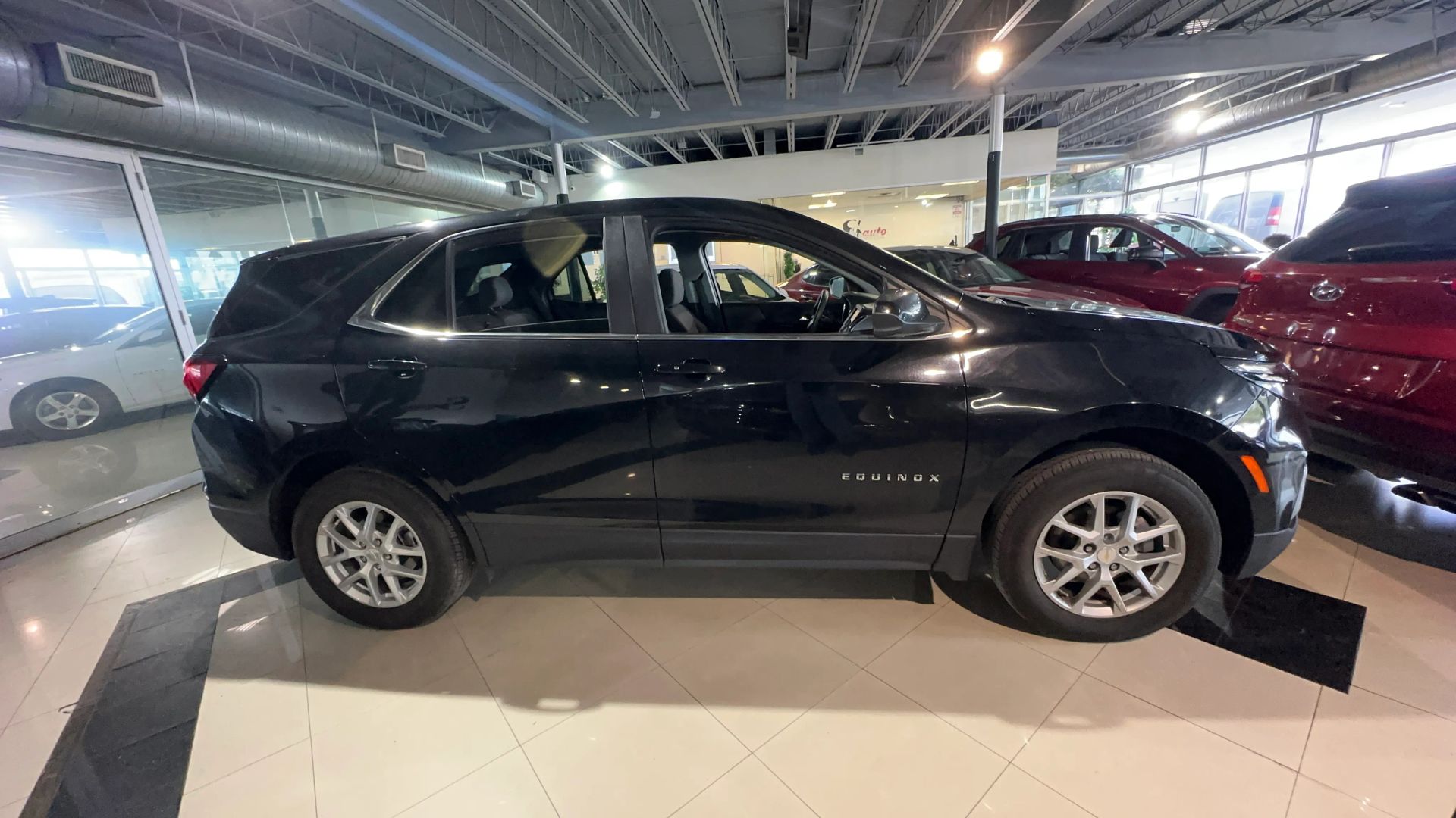 Photo 13 of 2023 Chevrolet Equinox LT Sport Utility 4D for sale in Houston, TX