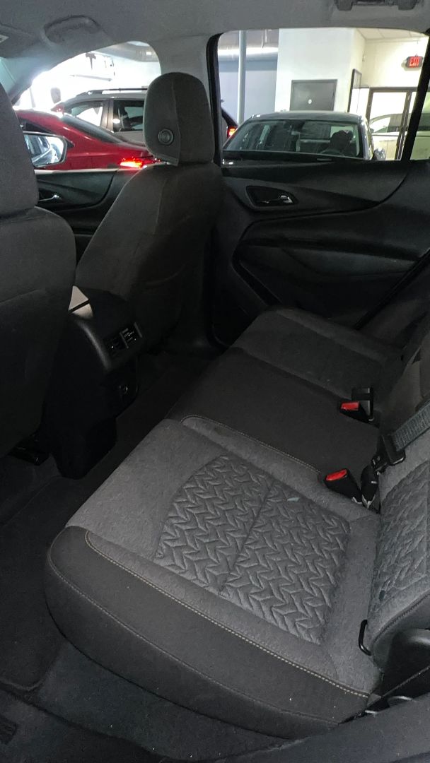 Photo 27 of 2023 Chevrolet Equinox LT Sport Utility 4D for sale in Houston, TX
