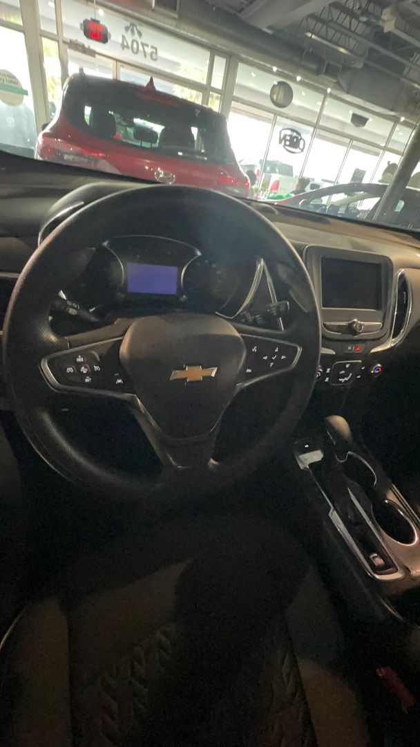 Photo 20 of 2023 Chevrolet Equinox LT Sport Utility 4D for sale in Houston, TX
