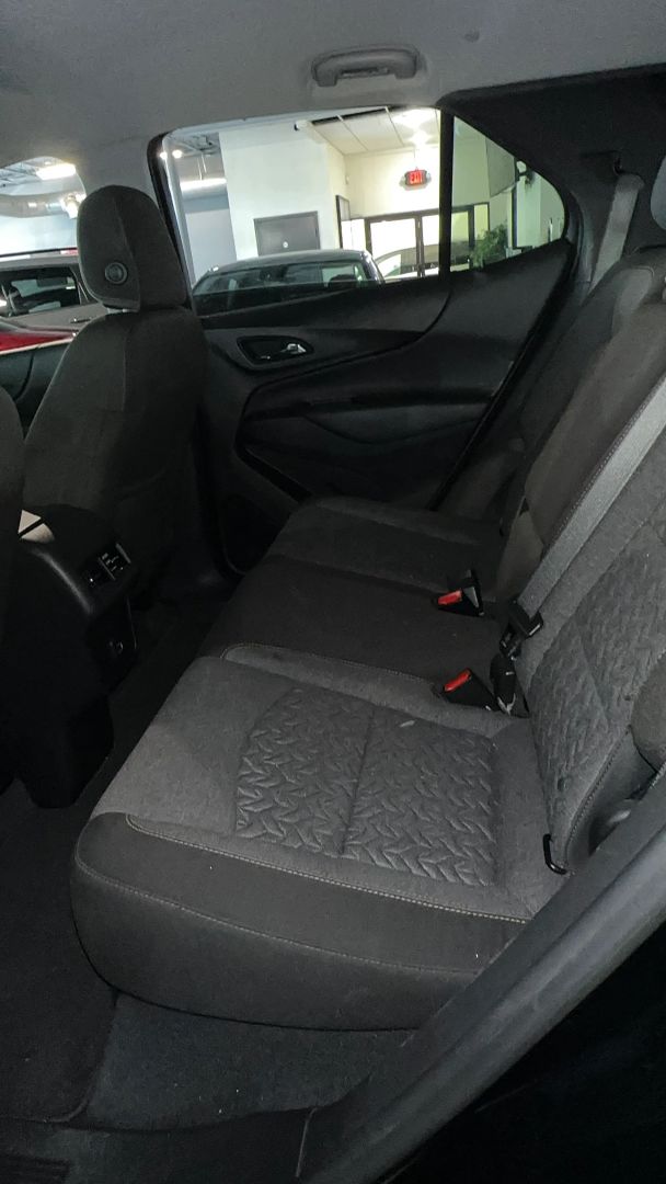 Photo 30 of 2023 Chevrolet Equinox LT Sport Utility 4D for sale in Houston, TX