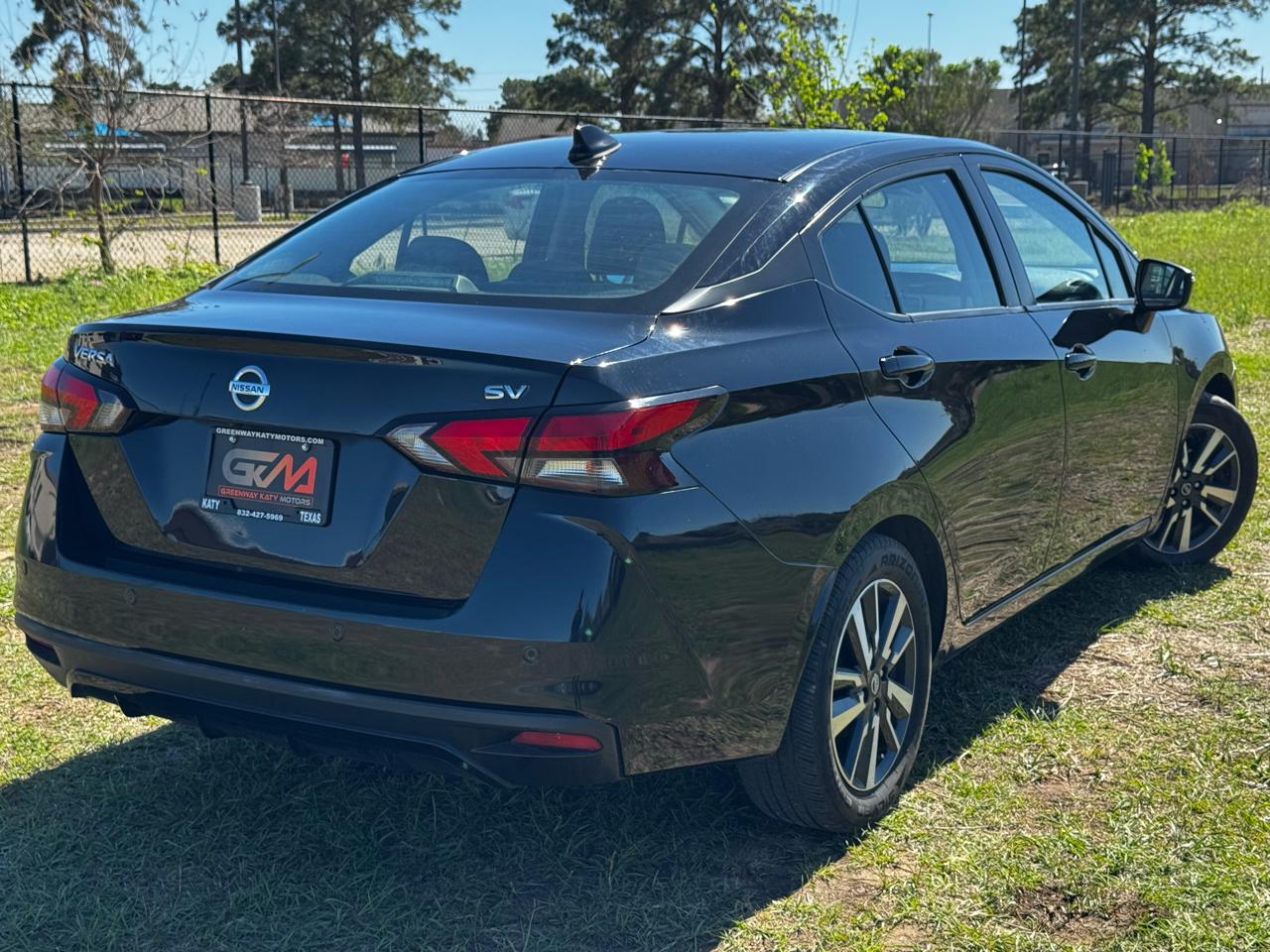 Photo 10 of 2021 Nissan Versa SV for sale in Katy, TX