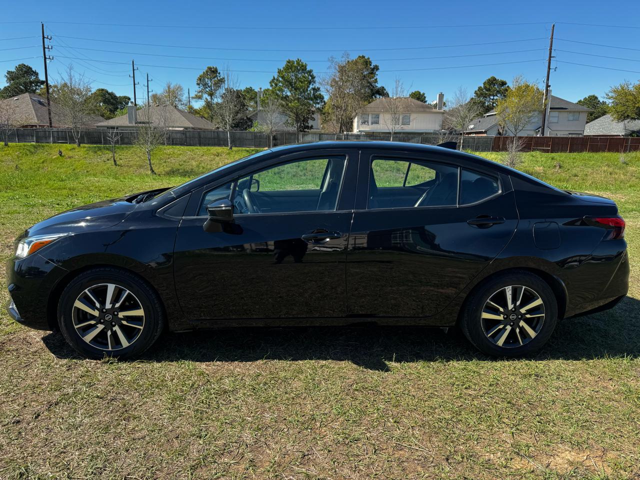 Photo 16 of 2021 Nissan Versa SV for sale in Katy, TX