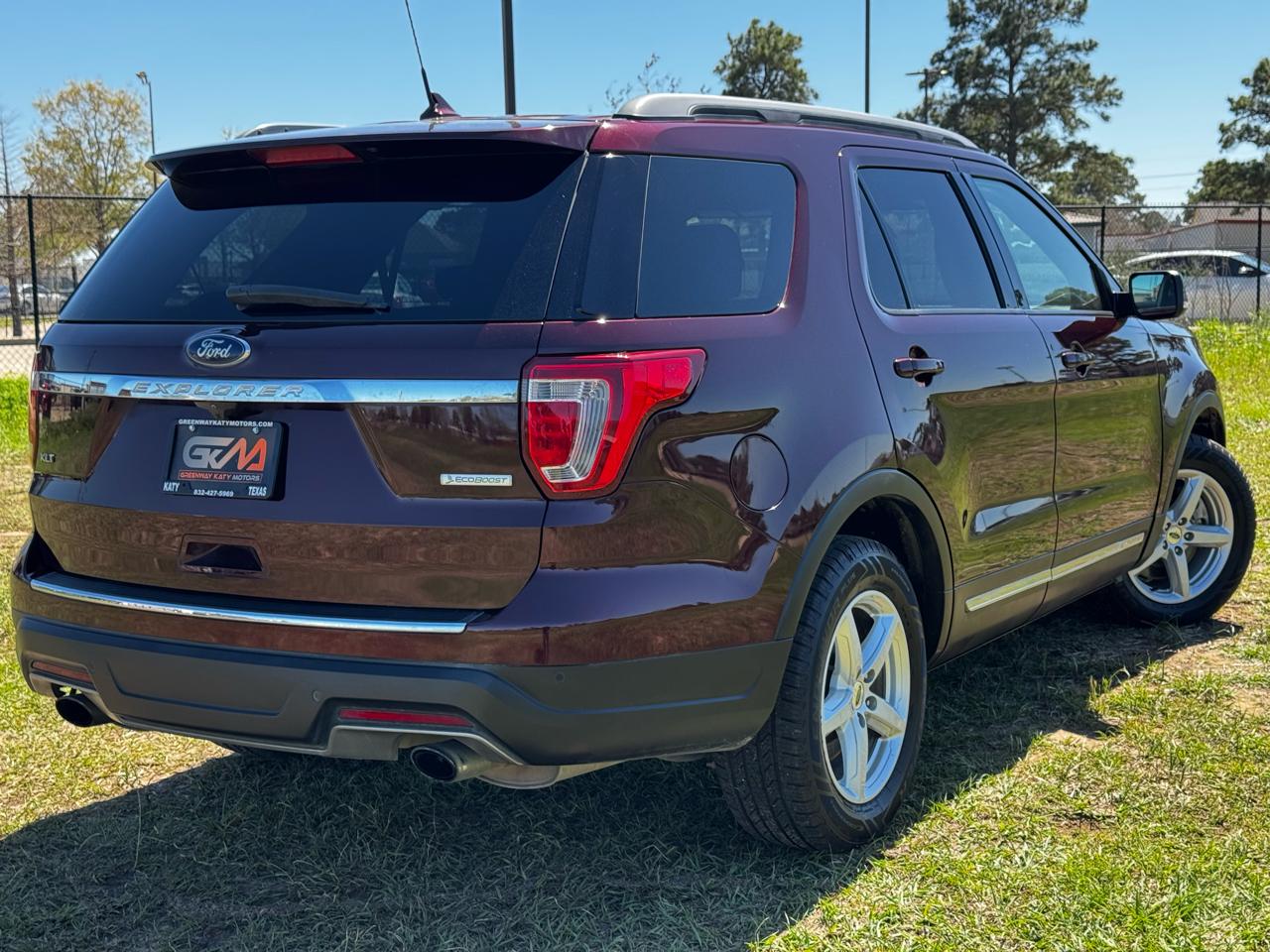 Photo 9 of 2018 Ford Explorer XLT for sale in Katy, TX