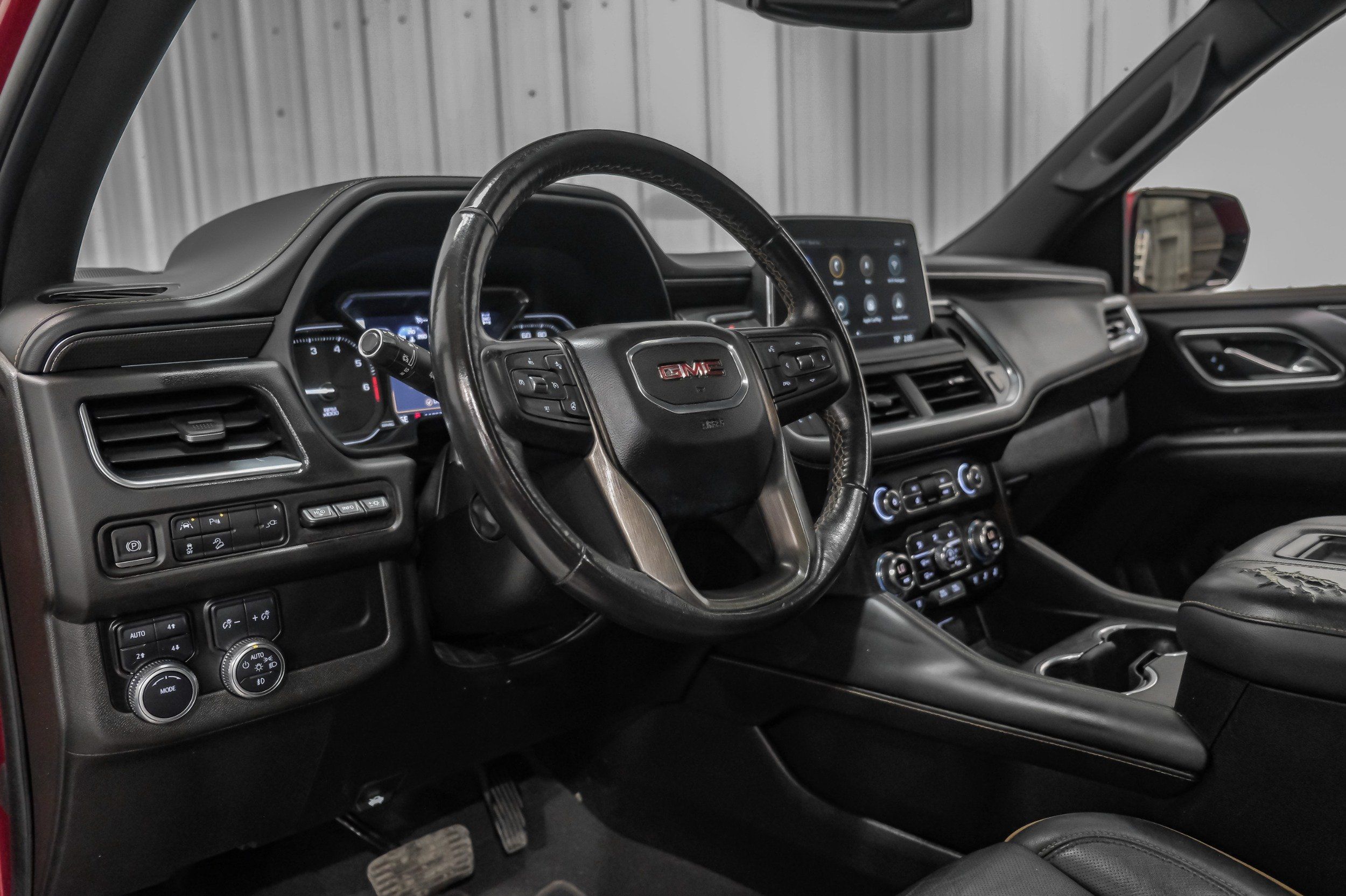 Photo 27 of 2021 GMC Yukon 4WD At4 for sale in Katy, TX