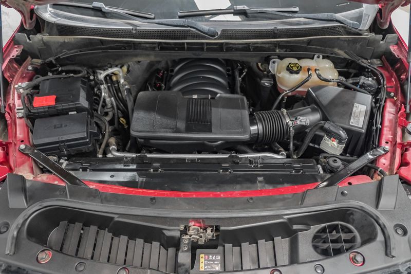 Photo 120 of 2021 GMC Yukon 4WD At4 for sale in Katy, TX