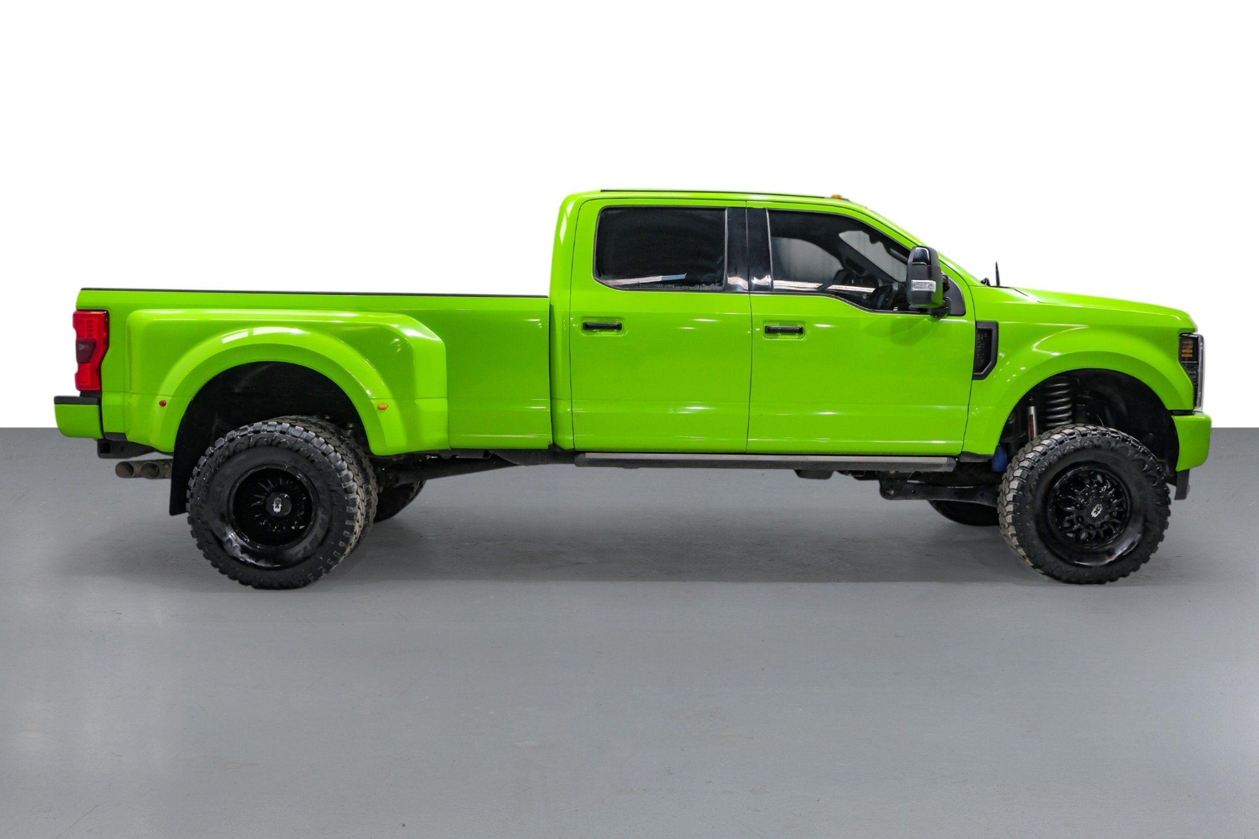 Photo 9 of 2017 Ford F-350 Super for sale in Katy, TX