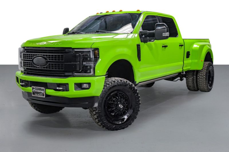 Photo 8 of 2017 Ford F-350 Super for sale in Katy, TX