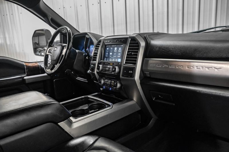 Photo 24 of 2017 Ford F-350 Super for sale in Katy, TX