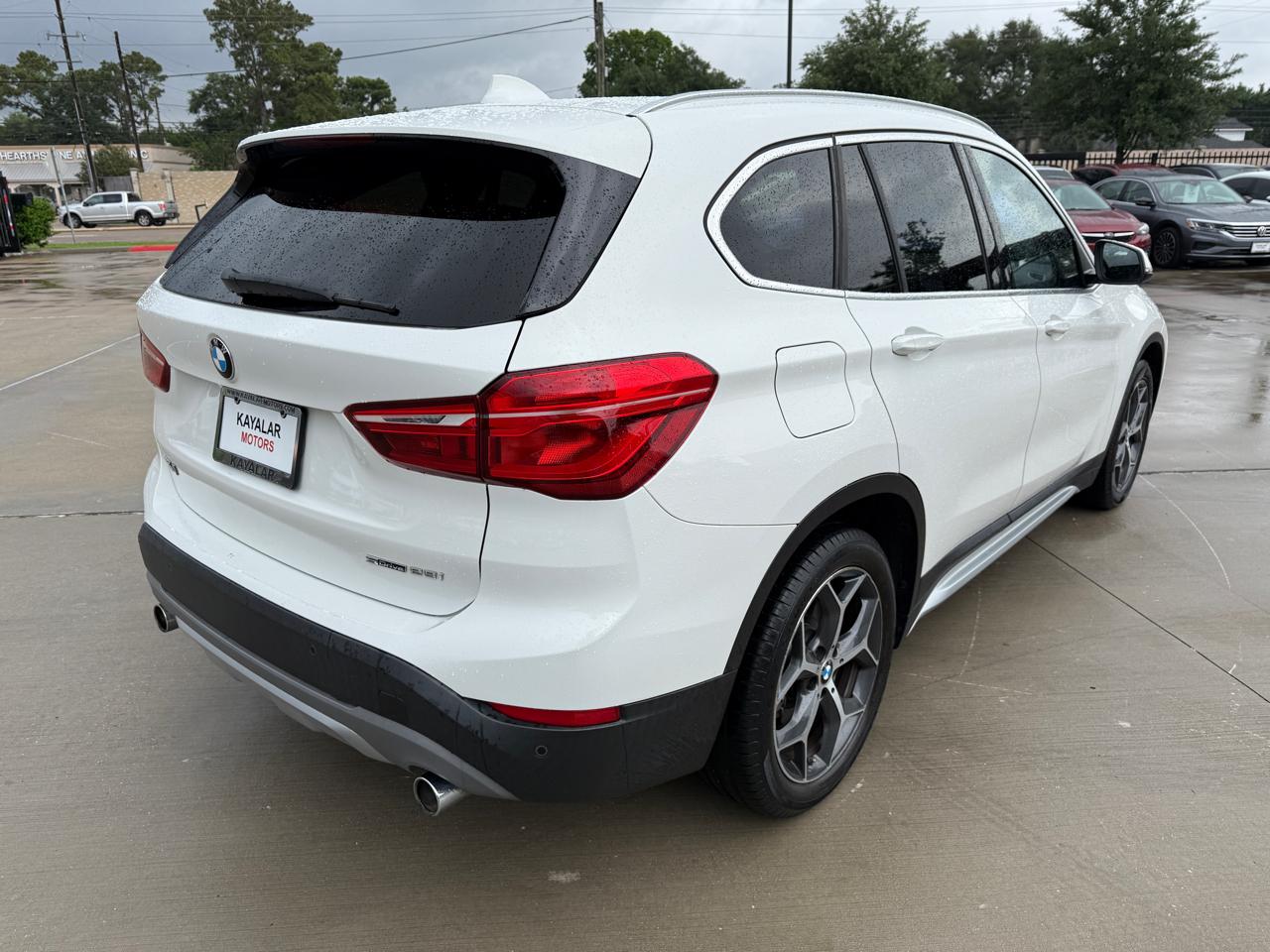 Photo 11 of 2019 BMW X1 Sdrive28i for sale in Houston, TX