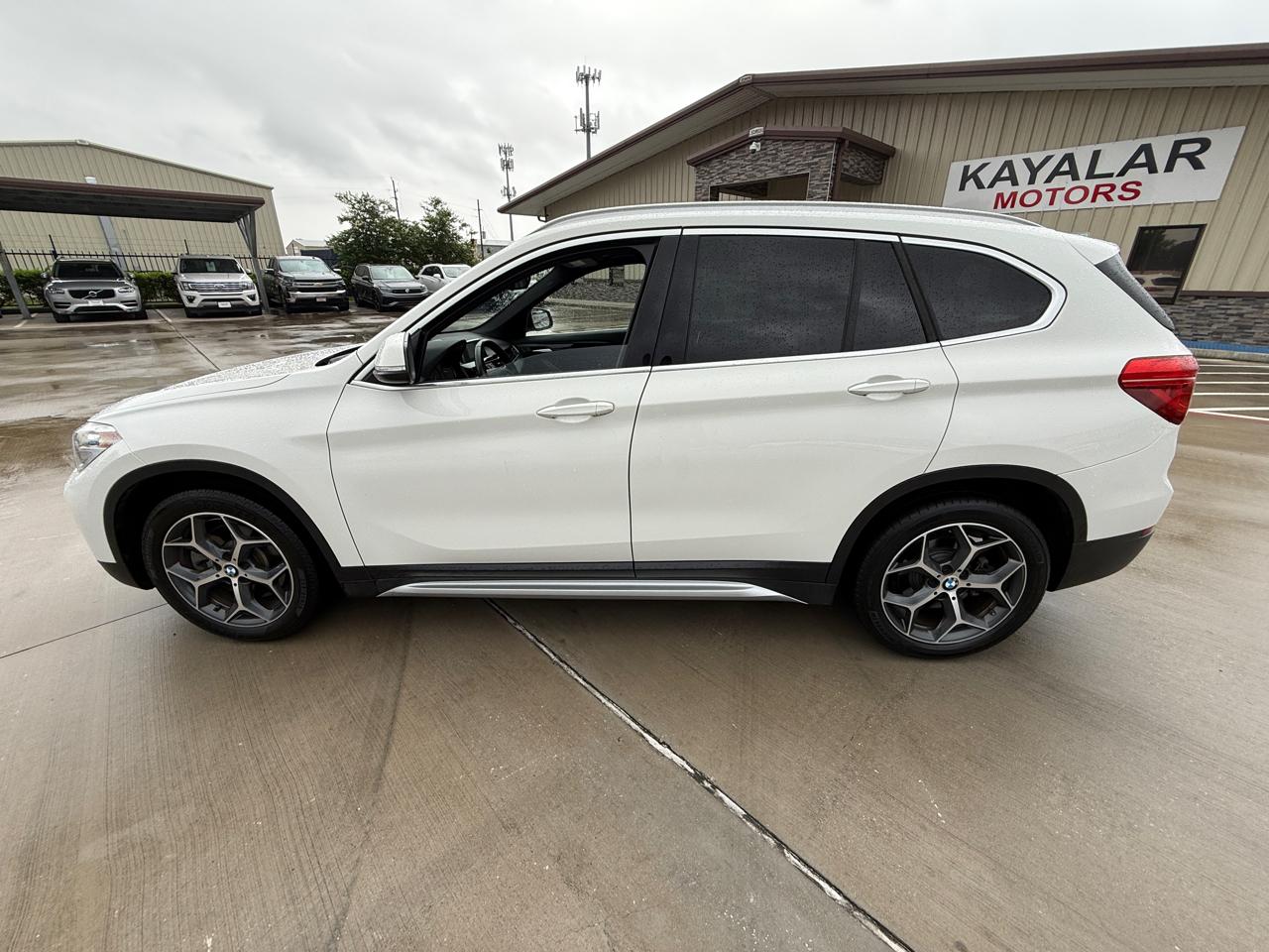 Photo 6 of 2019 BMW X1 Sdrive28i for sale in Houston, TX