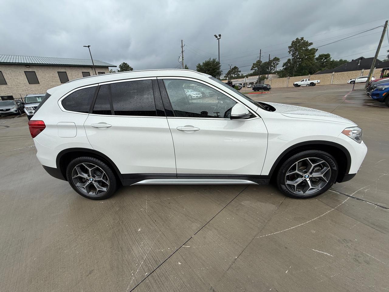 Photo 14 of 2019 BMW X1 Sdrive28i for sale in Houston, TX