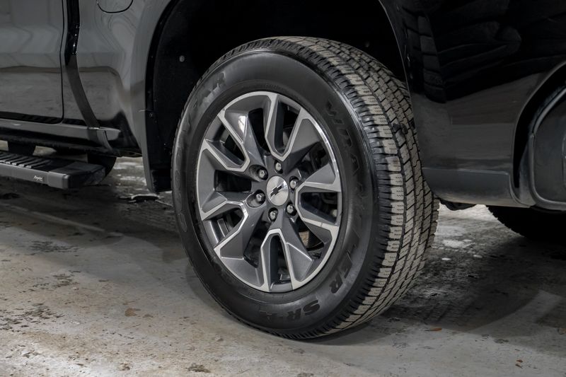 Photo 126 of 2021 Chevrolet Silverado 4WD for sale in Katy, TX