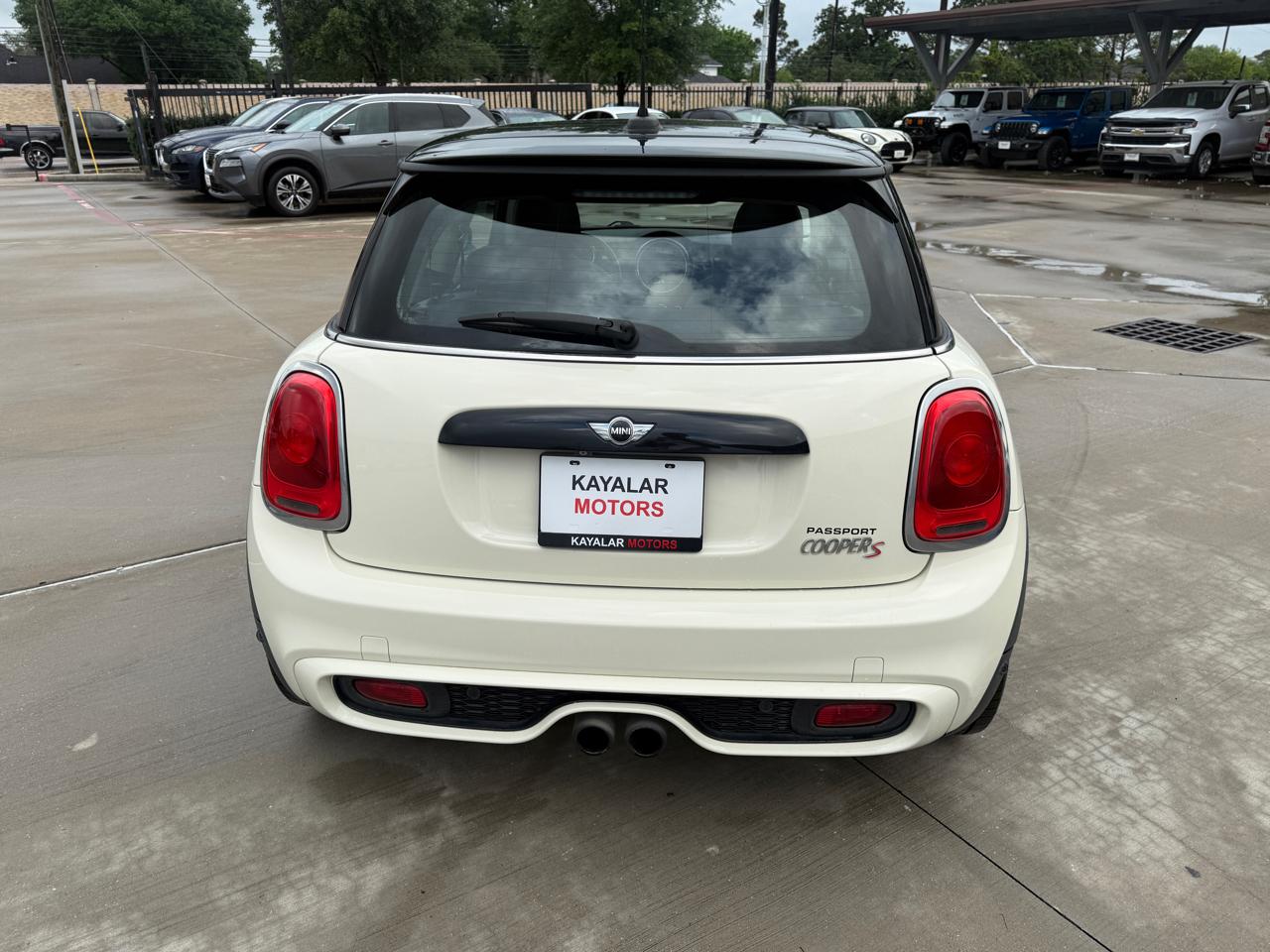 Photo 9 of 2017 MINI Hardtop Cooper for sale in Houston, TX