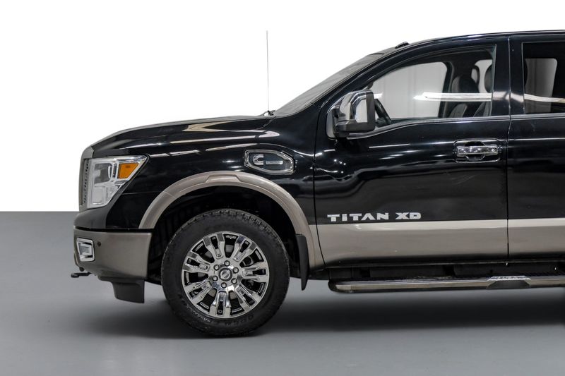 Photo 13 of 2016 Nissan Titan Platinum for sale in Katy, TX